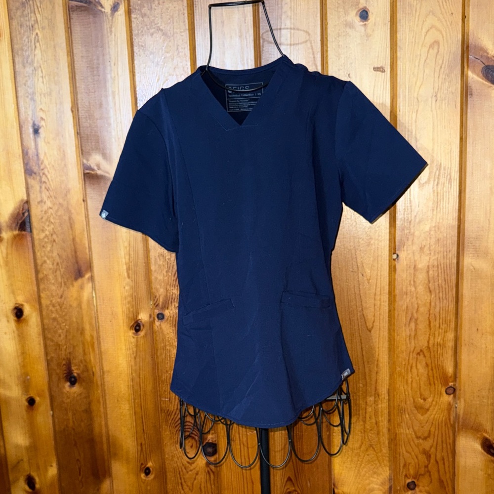 Figs Technical Collection Navy Top size XS scrub nurse doctor top slim fit top
